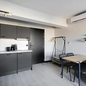 Pick A Flat's In In Parc Des Buttes Chaumonts - Rue Edouard Pailleron Paris